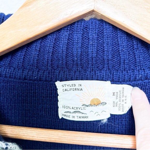 Vintage 70s unisex fair isle shawl collar cozy button up cardigan size medium - Picture 4 of 8